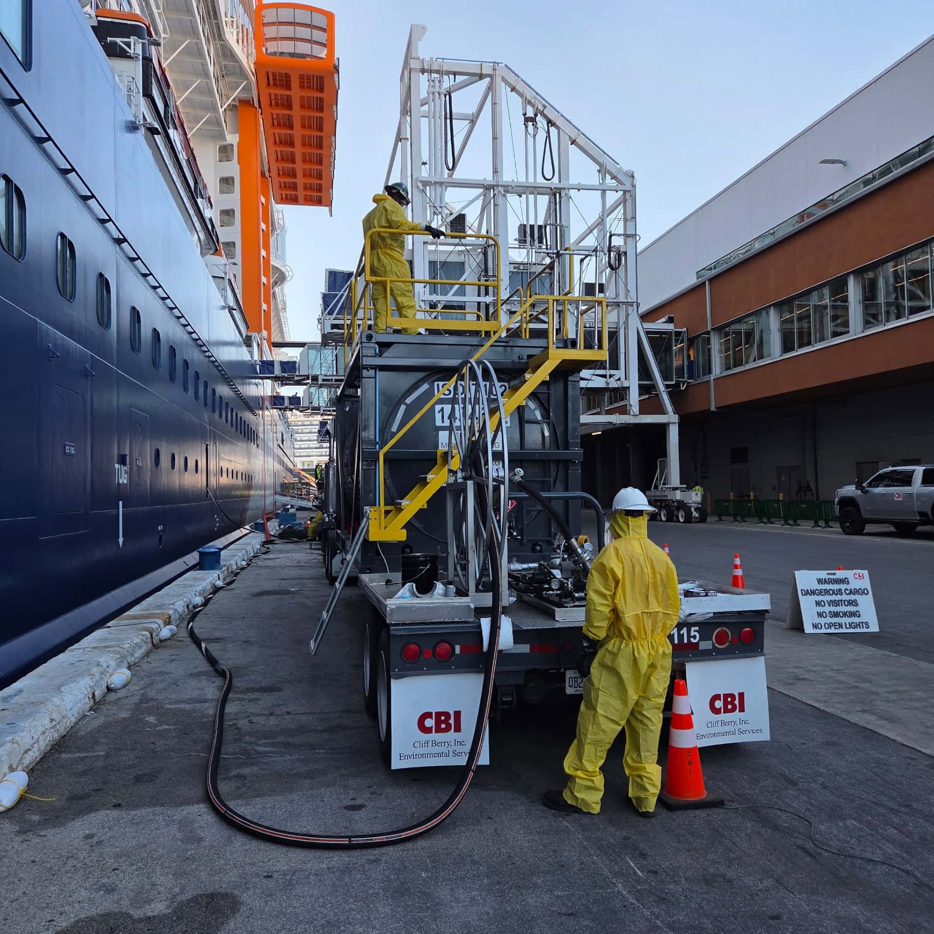 World Fuel Services and West Coast Clean Fuels Establish Proven Methanol Bunkering Capability Available Across U.S. Ports