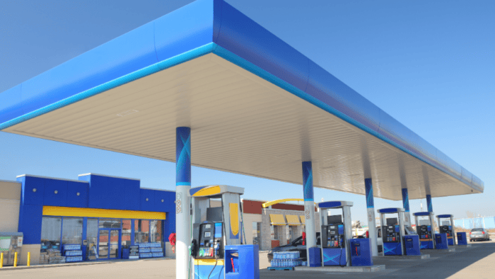 unbranded gas station