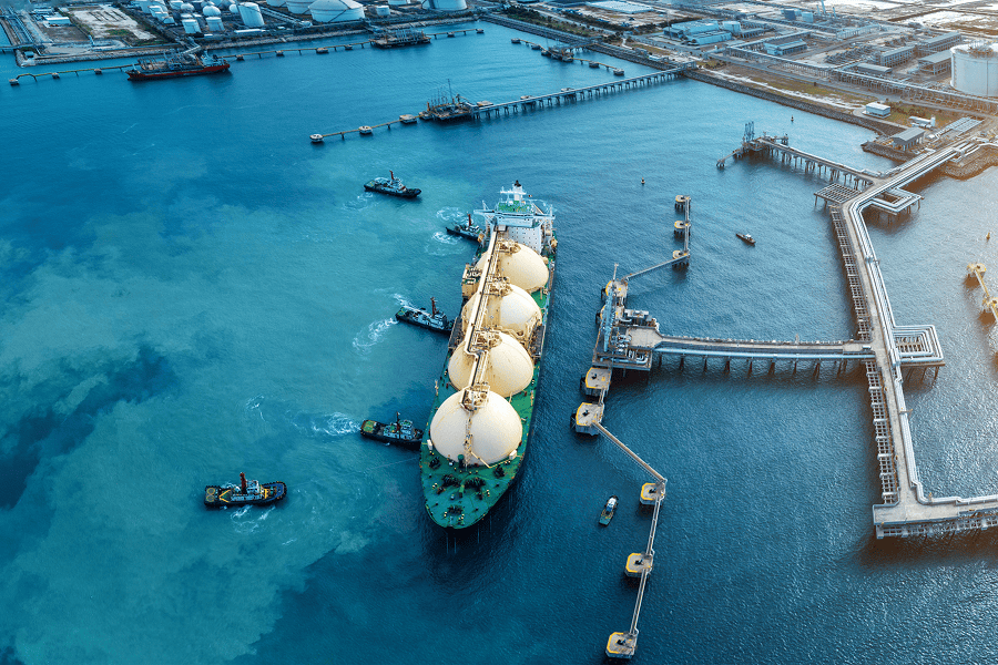 LNG Bunker at sea