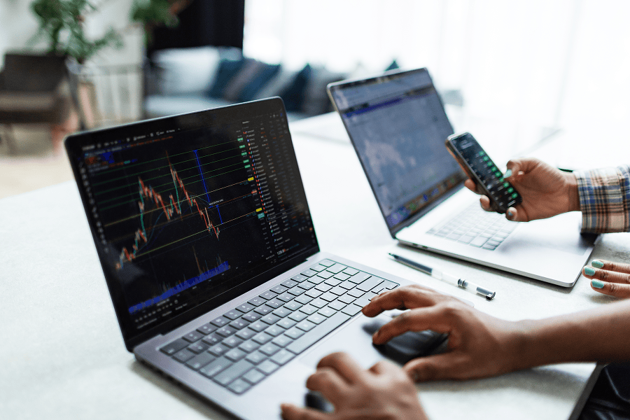 Analysing data on multiple devices.